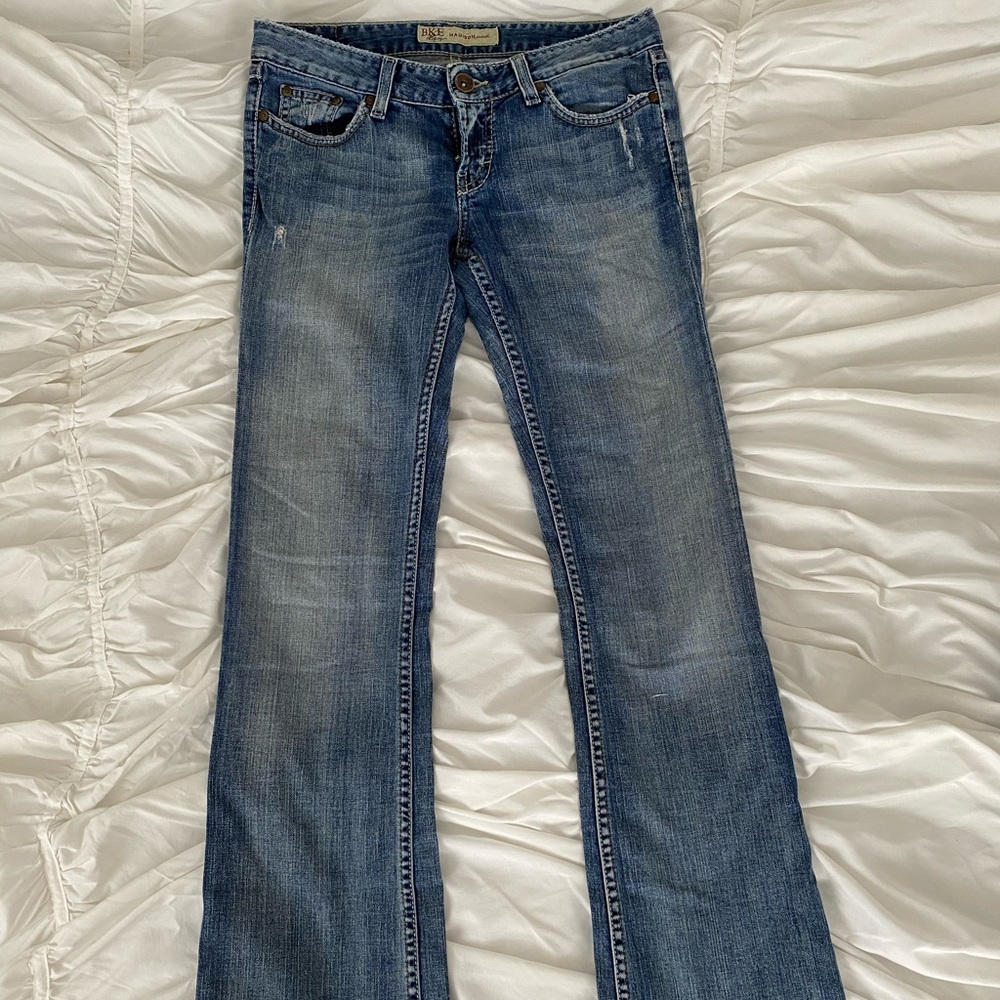 BKE Jeans 28x37.5 low rise, stretch boot cut